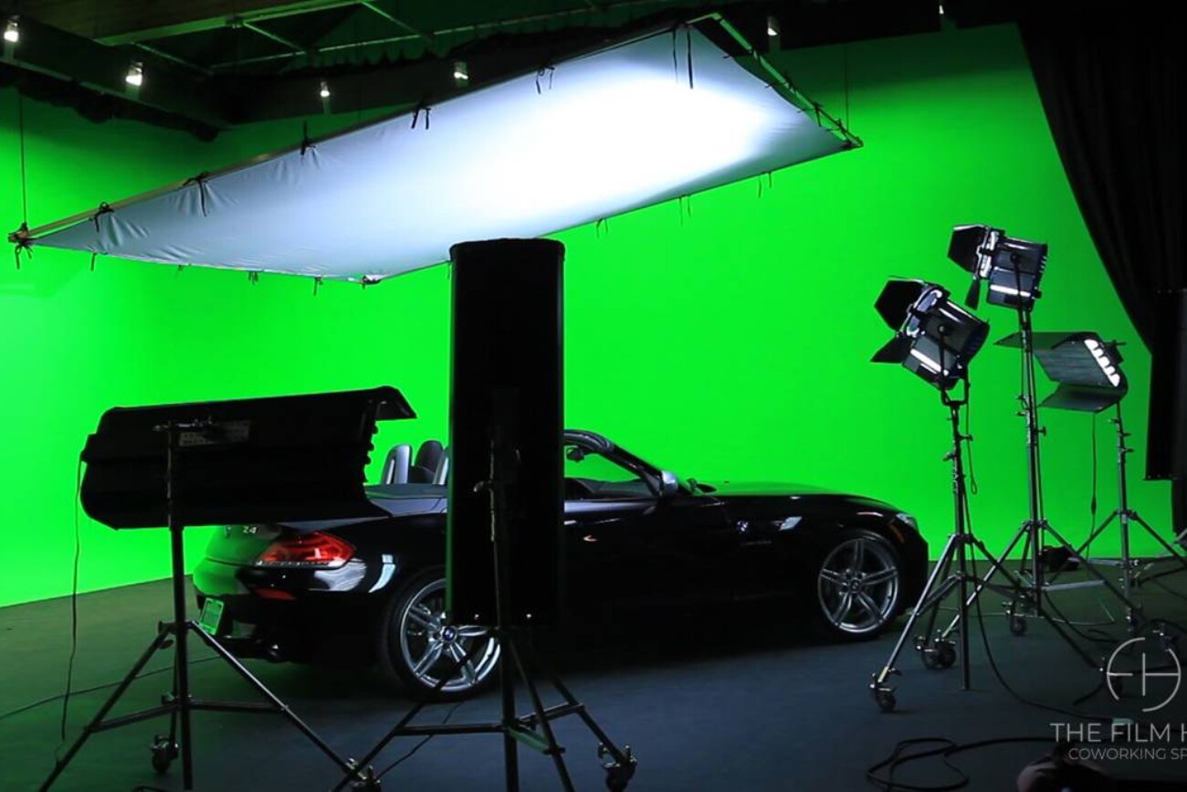 Success doesn't come from what you do occasionally, but what you do consistently. Every day we go to work, why not work someplace that you can’t wait to get to in the morning. The Film Hub CoWorking space in Vista, CA is that place.